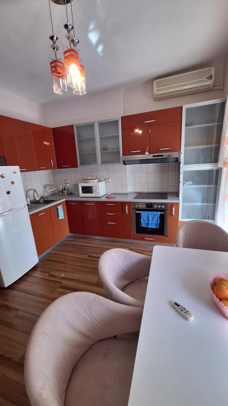 Apartmán Cozyflat In The Middle Of Tirana Exteriér fotografie